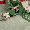 👑👑