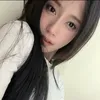 Gái đẹp hay buồn