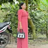 Tuyết Hồng