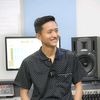 Nay Lin(official-ပျော်ဘွယ်သား)