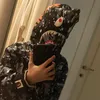 alee_on_u2