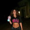 Bella