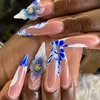 Le tourne dos 💅💇🏾‍♀️