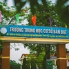 Trường THCS Bàn Đạt