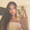 mia_xoxom
