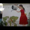 lachicadetrasdelafoto
