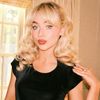 sabrinaj_carpenter
