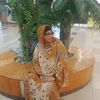 user2355238087162