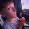 _givemiaplateoffood_00