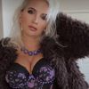dance_blondi