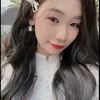 công chúa ngủ trên giường 🛌
