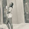 girl_alone022
