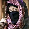 الشاعرة يمانية 2