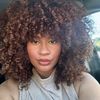shessocurlyy