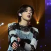 ariana_mo06