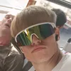 uwu4921