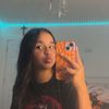 izzy.vino24