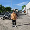 max210382