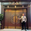 Vương_Cửa thép Vân gỗ Koffmann
