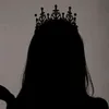 white_queen352