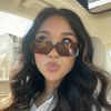 aly.and.her.books4