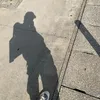 garry_salut