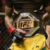 W UFC Champions