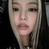fake.jennie.2