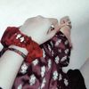 girl_behind_the_day