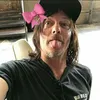 bettysportswalkingdead8