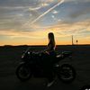 la.mujer.moto
