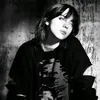 sneak_11