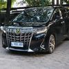 SEWA ALPHARD SURABAYA