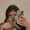 darine8595