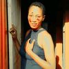 lady.e112