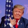 Trump make01