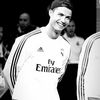 cr7373102