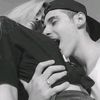 horny.boy.six9