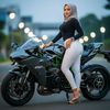 Model Cantik AI