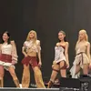 black.pinkblink5