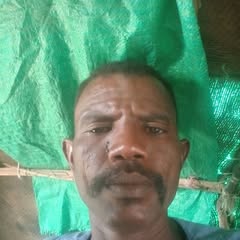 user1804999404684