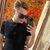 user1813055582693