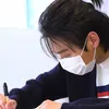 yueliang_sixpence
