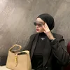 azra.ahmad87