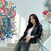nadira.ot7.wife