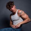 Vik White