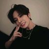 pacarnyaheeseunggg