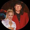 blake.shelton.off20