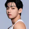 BTS⁷