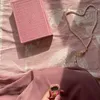 diaryperempuankuat